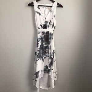 NWT ECI | White Printed High-Low Dress | sz 4